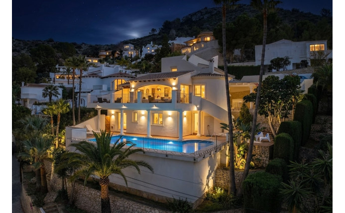 Villa - Bestaande woningen - Moraira - El Portet