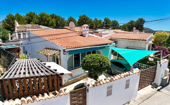 Villa - Bestaande woningen - Moraira - La Sabatera