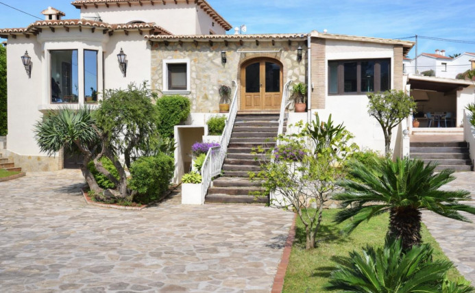 Villa - Resale - Denia - Denia