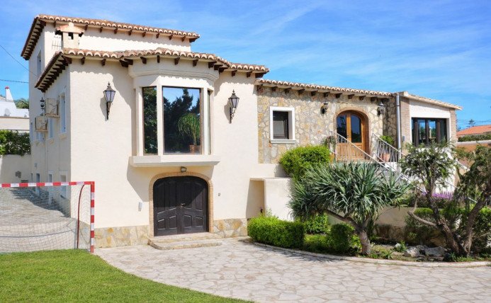 Villa - Resale - Denia - Denia