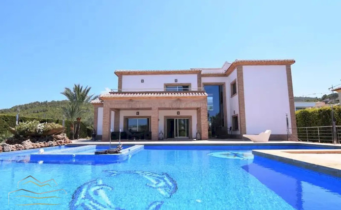 Villa - Resale - Javea - Partidas Comunes - Adsubia