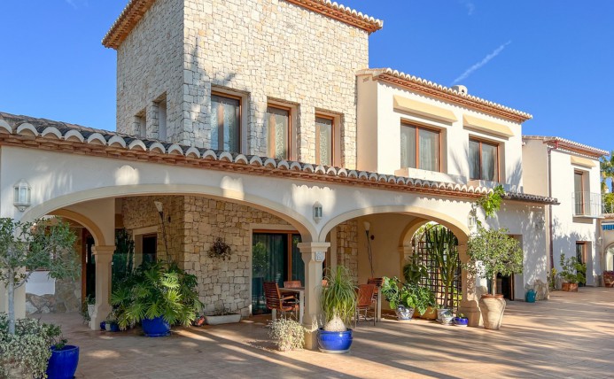 Villa - Resale - Moraira - BC04-71752