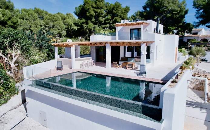 Villa - Resale - Moraira - El Portet