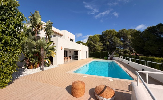 Villa - Resale - Moraira - La Sabatera