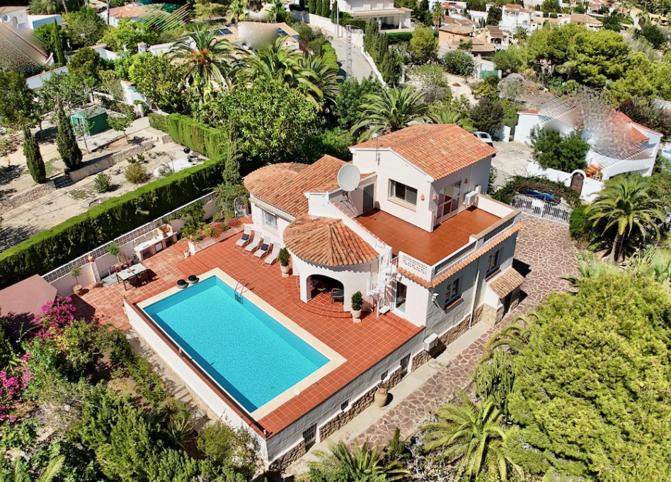 Resale - Villa - Benissa - Baladrar