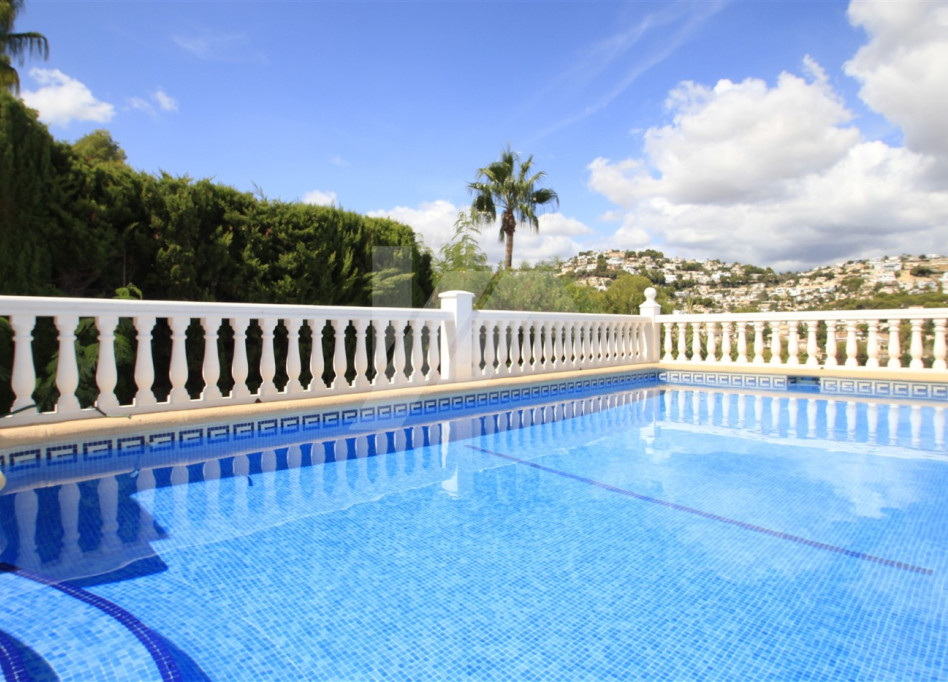 Resale - Villa - Moraira - Pinar del Advocat - Cometa