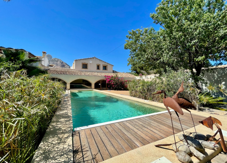 Villa with Riu Rau for sale just minutes from Javea town centre | 4673