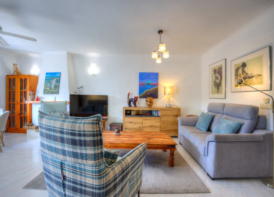Resale - Villa - Moraira