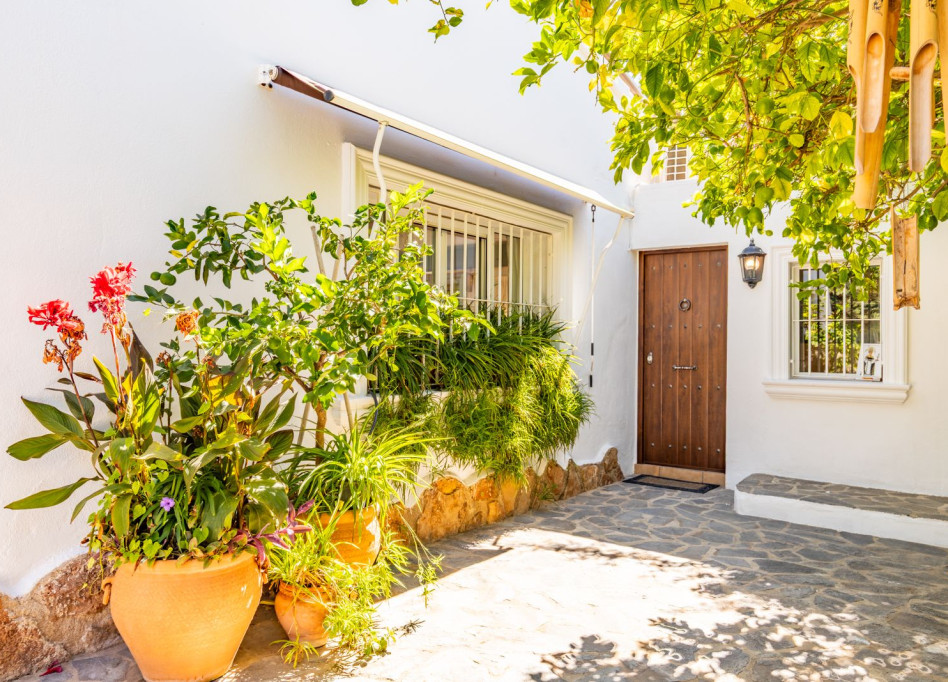 Resale - Villa - Benissa - Baladrar