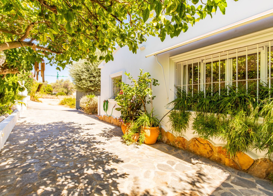 Resale - Villa - Benissa - Baladrar