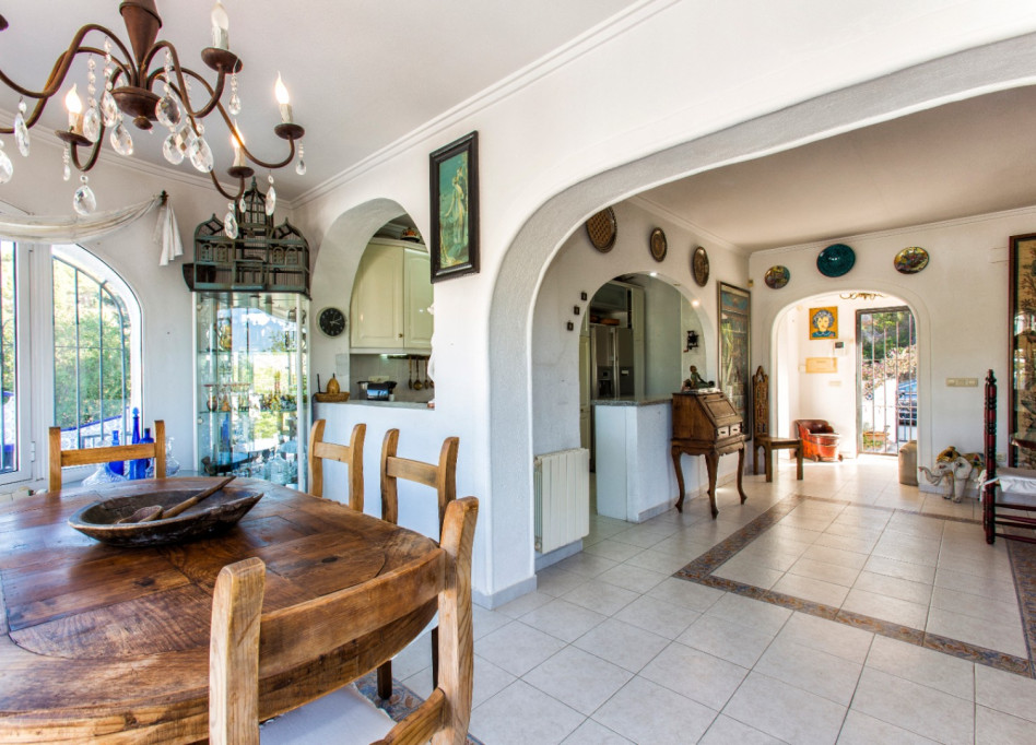 Resale - Villa - Benissa - Fanadix