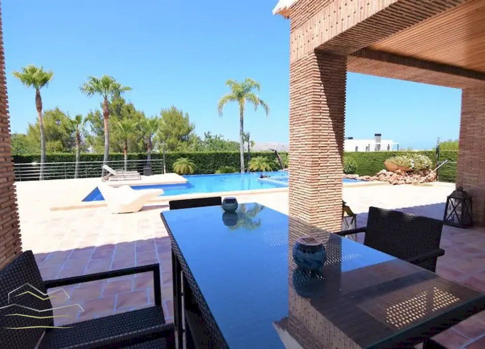 Resale - Villa - Javea - Partidas Comunes - Adsubia