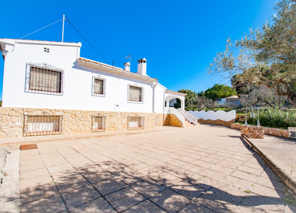 Resale - Villa - Benissa - La Fustera