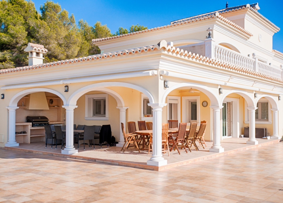 Resale - Villa - Moraira