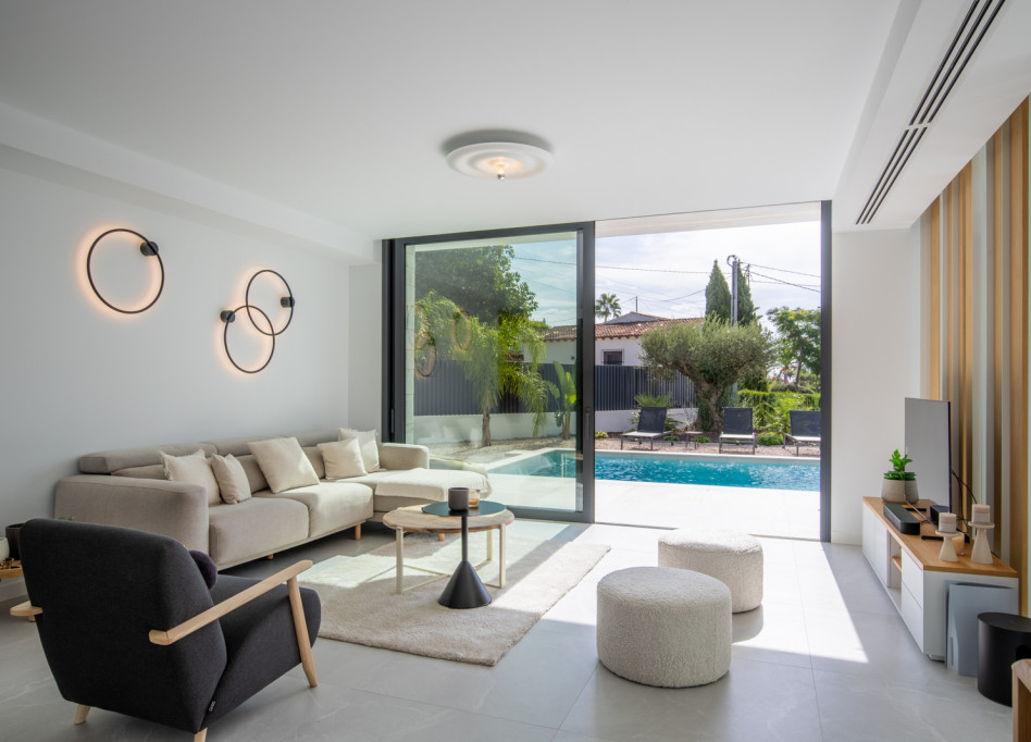 Resale - Villa - Benissa