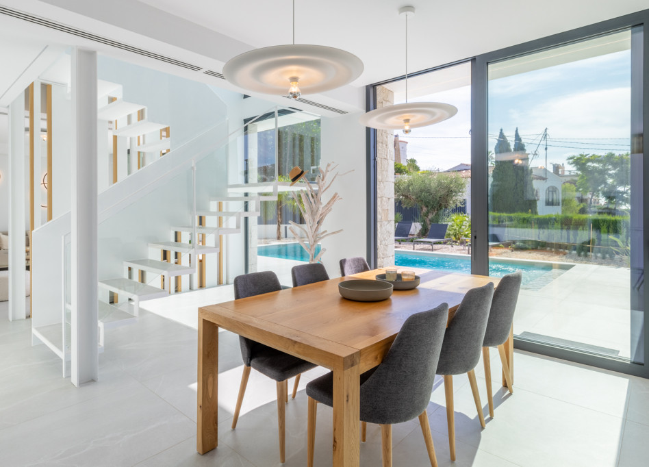 Resale - Villa - Benissa