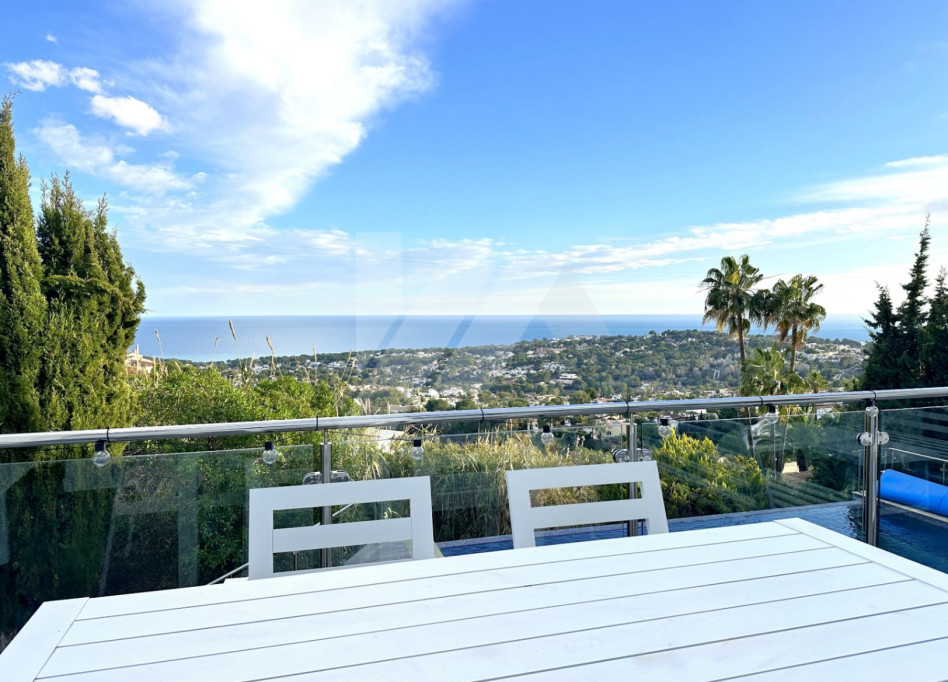 Resale - Villa - Moraira - Benimeit