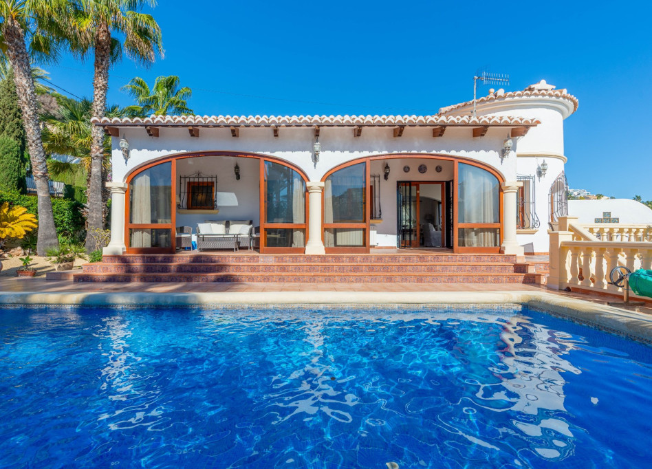 Resale - Villa - Moraira - Benimeit