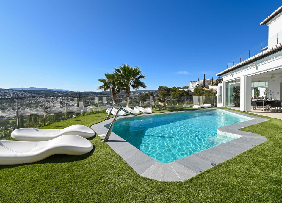 Resale - Villa - Moraira