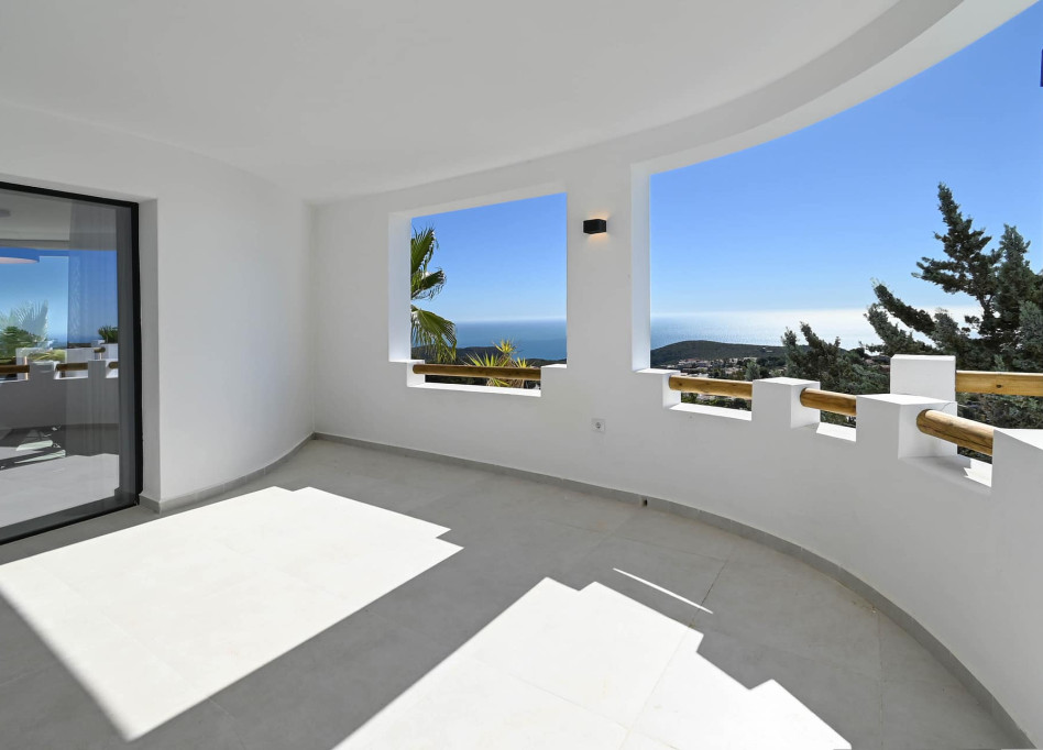Resale - Villa - Benitachell