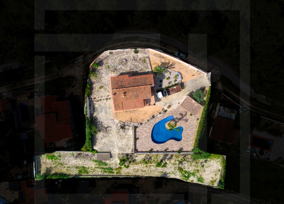 Resale - Country House / Finca - Benissa