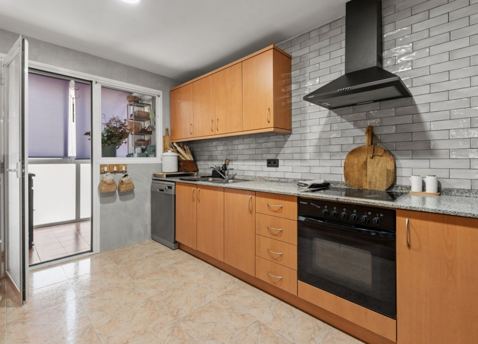 Resale - Apartment - Javea - Centro