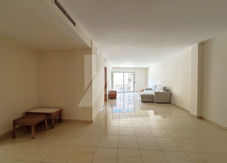 Resale - Apartment - Teulada - Casco Urbano