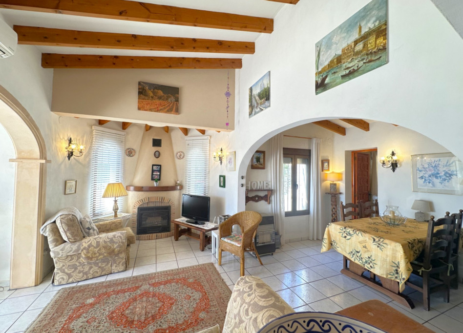 Resale - Villa - Moraira - Benimeit