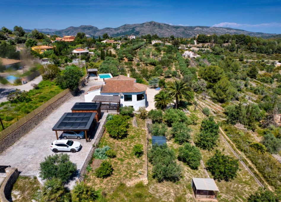 Resale - Country House / Finca - Benissa