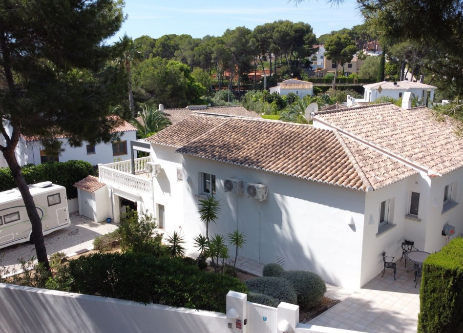 Resale - Villa - Moraira - Pinar del Advocat-Cometa