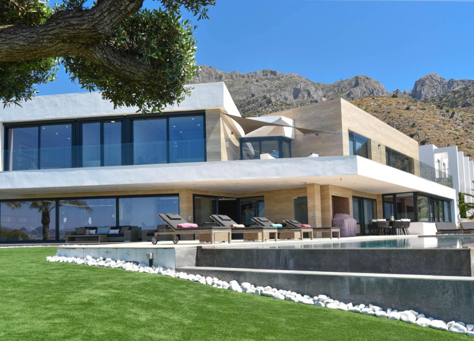 Resale - Villa - Altea