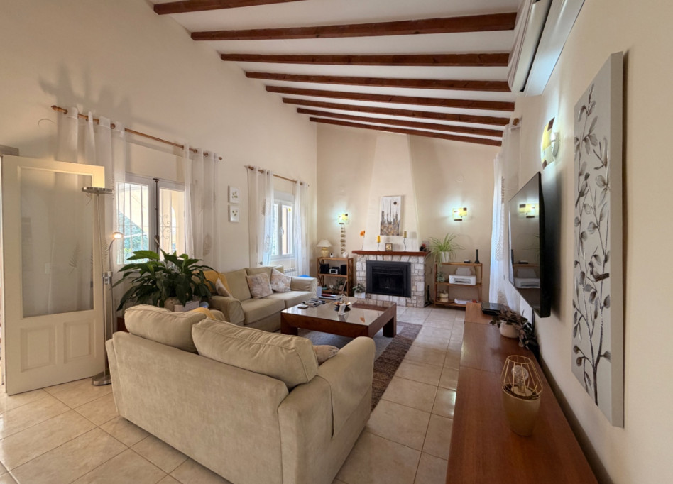 Resale - Villa - Benissa - La Fustera