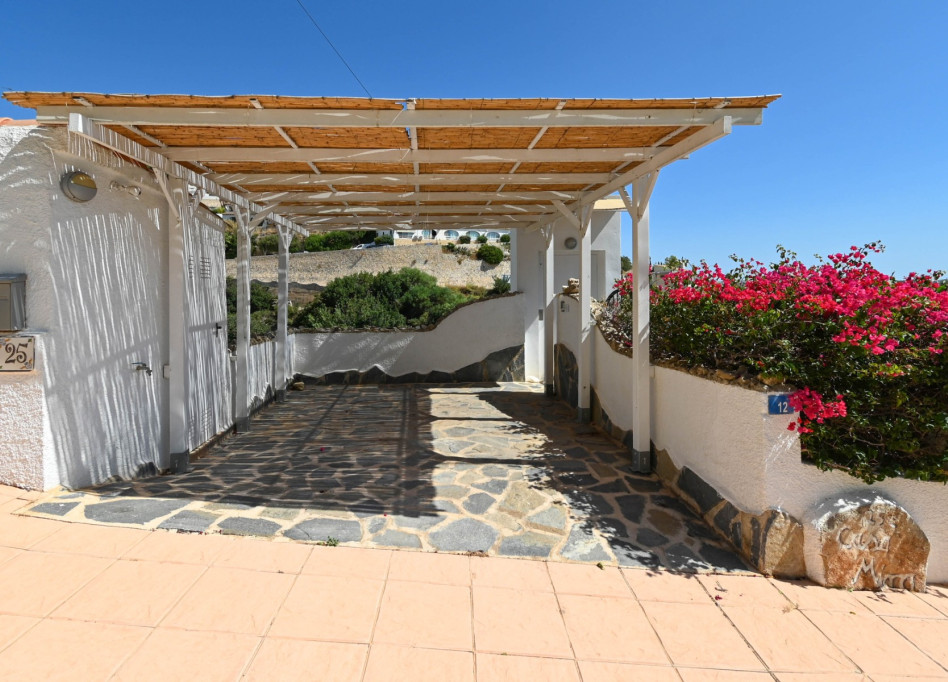 Resale - Villa - Benissa