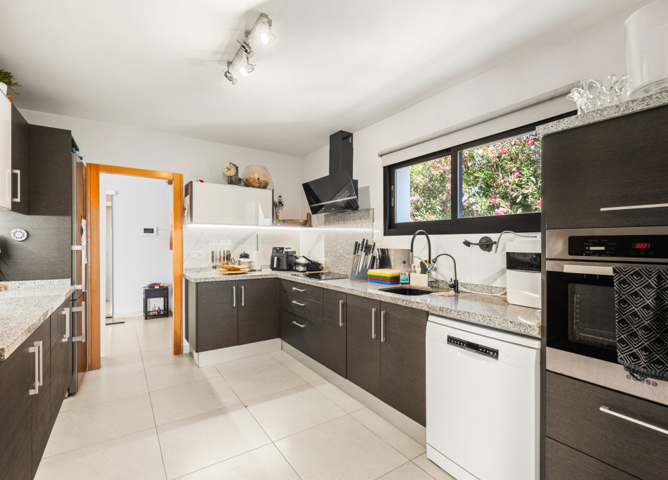Resale - Villa - Calpe