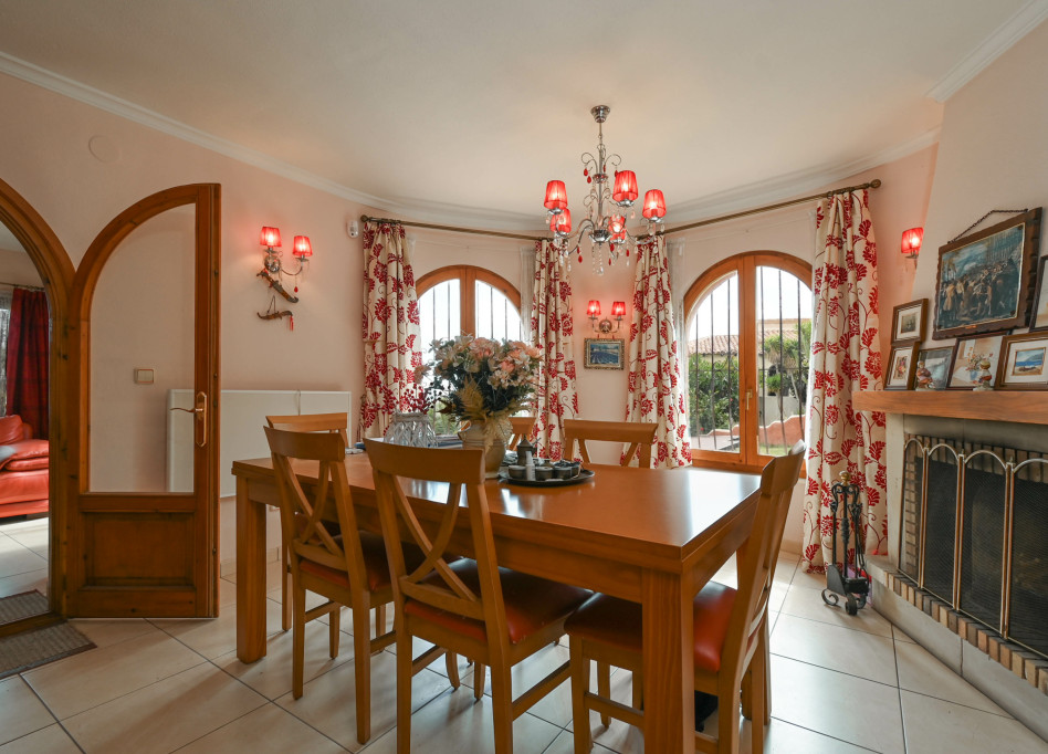 Resale - Villa - Benitachell