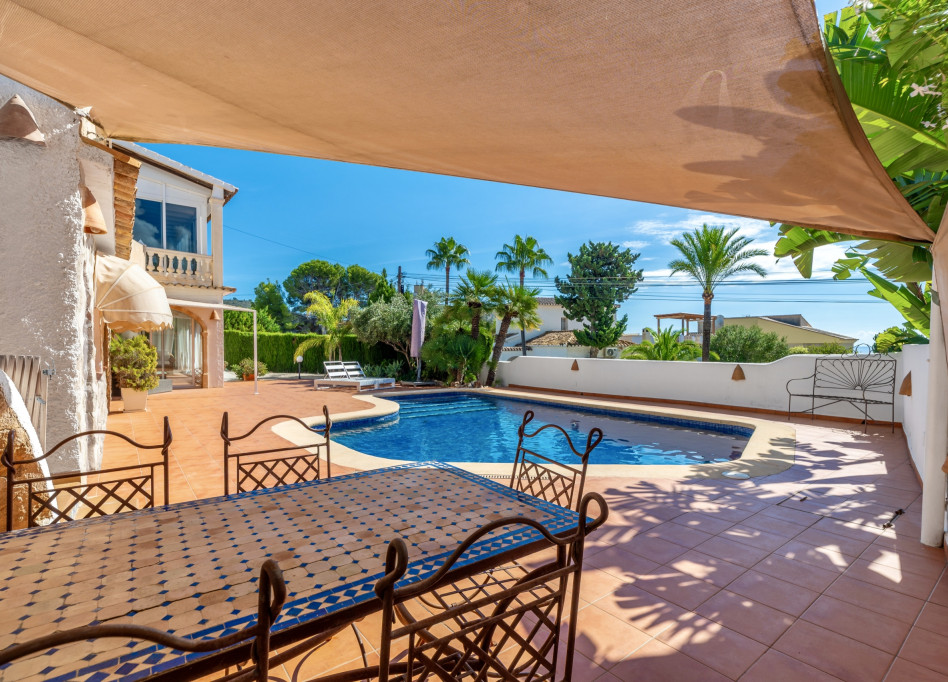 Resale - Villa - Moraira