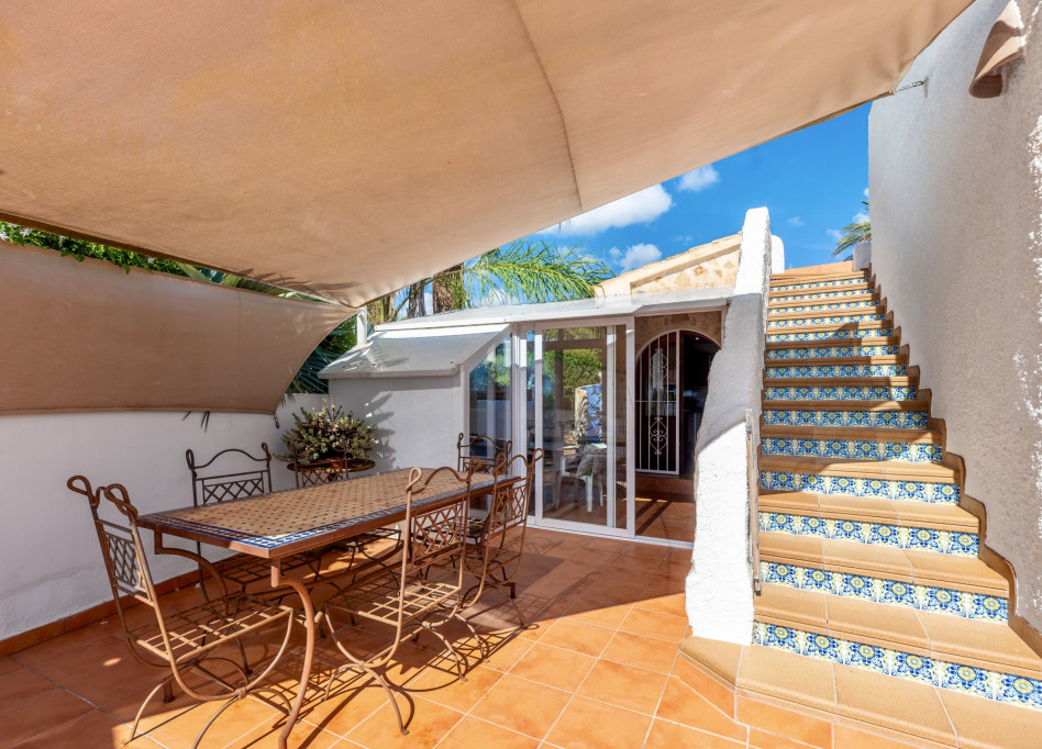 Resale - Villa - Moraira